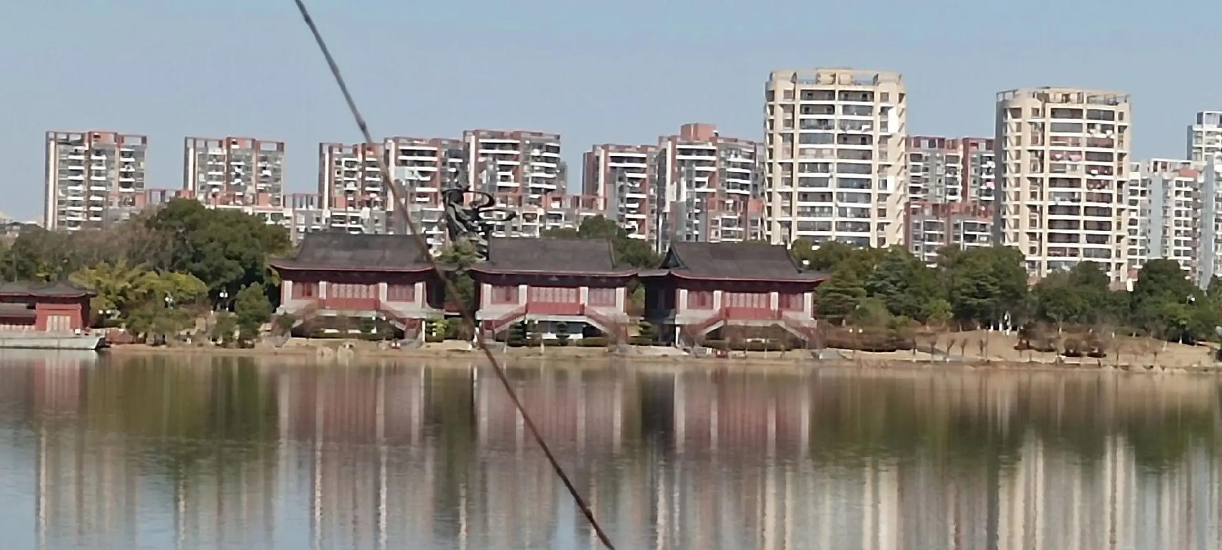 江西省抚州市梦湖景区游览记       江西省